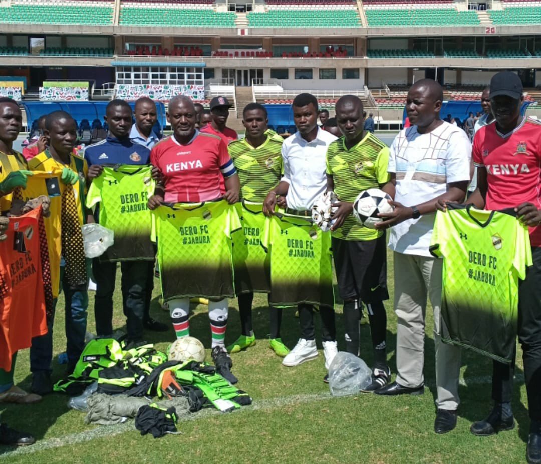 OAmollo's tweet photo. #BungeFC; Early Morning (6am) Match At Kasarani Stadium, Bunge FC(2), Against My Constituency steam, Dero FC(4), Who Are A Top League Team In The Provincial League!  Was Glad To Sponsor the Boys Tour to  Nairobi, Gave Another Set Of Uniforms &amp; Balls, Plus Cash. Thx Bunge Contrs🙏🏾 https://t.co/BU06tRu0Jx