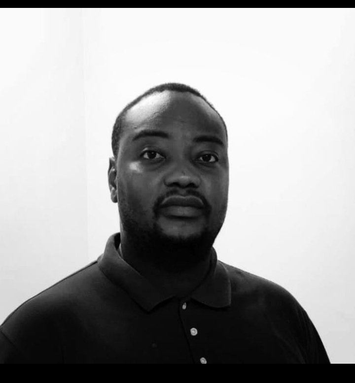 O_Dola_Bee's tweet photo. Happy birthday, Boss!

I'm super grateful for the gift of you, Sir😊

God has blessed you https://t.co/WKbfUdPDFX