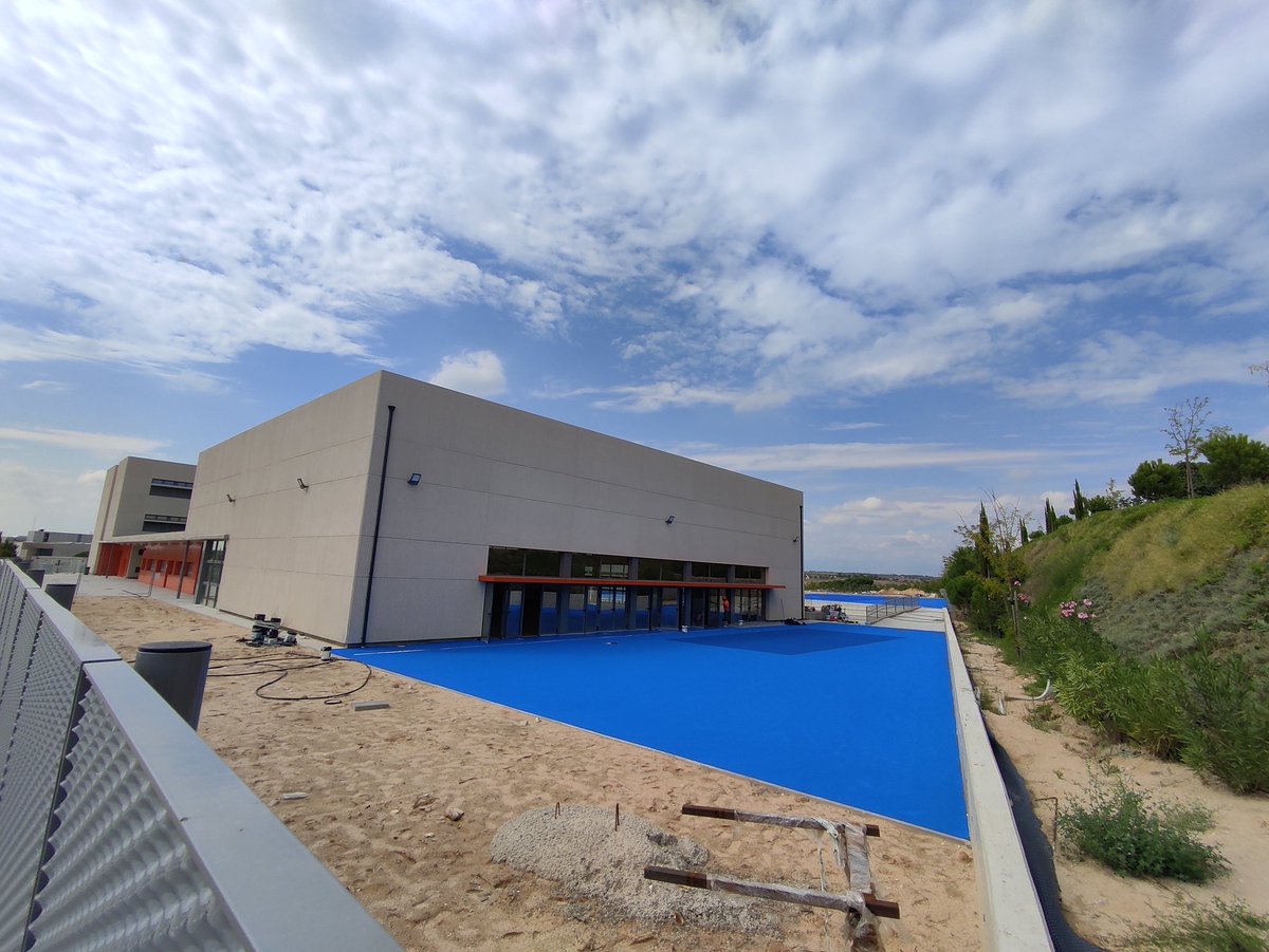 Asociación Vecinal Montecarmelo tweet media