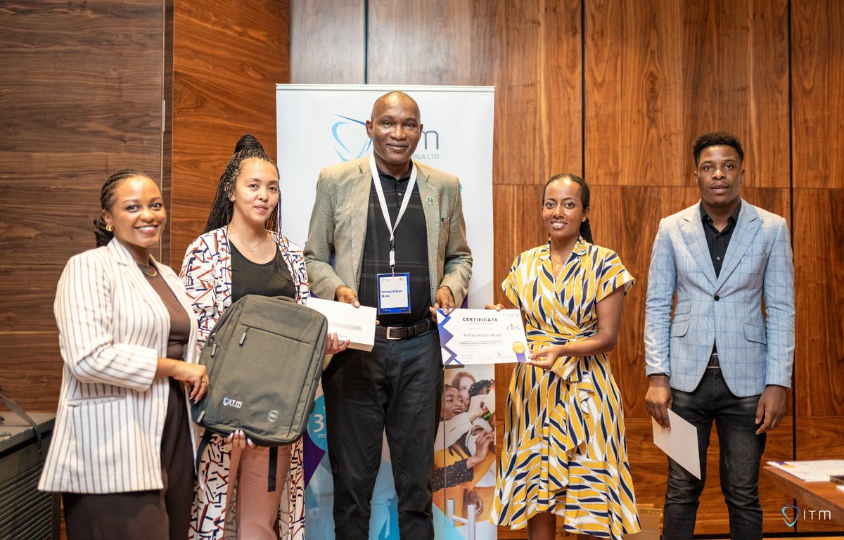 itmafricaltdrw's tweet photo. Yesterday marked the end of our 3-days training for the esteemed officials from Federal Inland Revenue Service (FIRS)Nigeria. 🇳🇬.

We would like to thank the trainers for their expertise and wisdom they shared during the sessions.

#WeAreITM #HR #ITMtrains #RwOT https://t.co/GmgEOiLngL