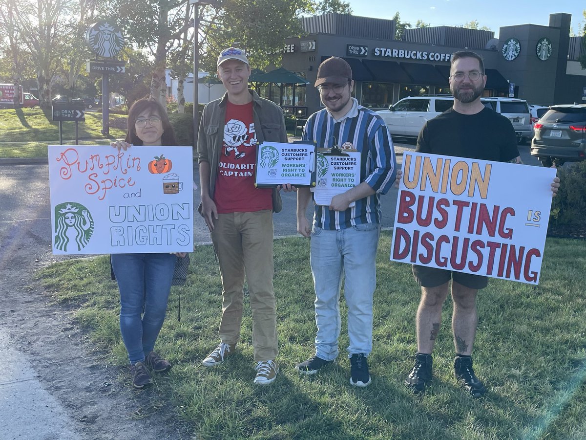 BozemanDSA's tweet photo. Our labor working group showed up this morning calling for customers to support @SBWorkersUnited! If @Starbucks wants to live up to its progressive values, they need to stop union busting and start respecting workers' right to organize. #SolidaritySeason https://t.co/eSVDB2ZniD