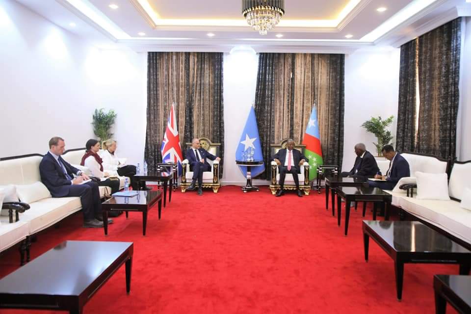 The Southwest State President of Somalia HE. Abdiaziz Hassan Mohamed Laftagareen has welcomed the UK Ambassador to Somalia today at the Villa of KGS in Baidoa.