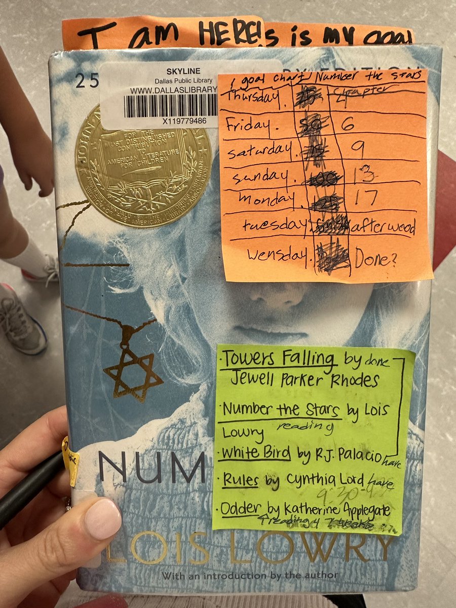 Mrs. Farah tweet media