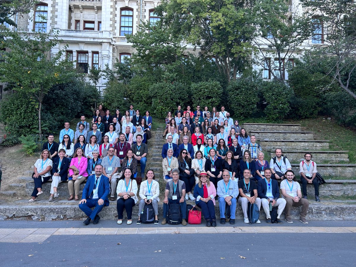 1. Ulusal Çeviri Teknolojileri Kongresi dopdolu üç günün ardından sona erdi. Katkı sunan herkese sonsuz teşekkürler. Kongremizden fotoğraflar ve haberler paylaşmaya devam edeceğiz. #ÇTK2023 <a href="/UniBogazici/">Boğaziçi Üni.</a>