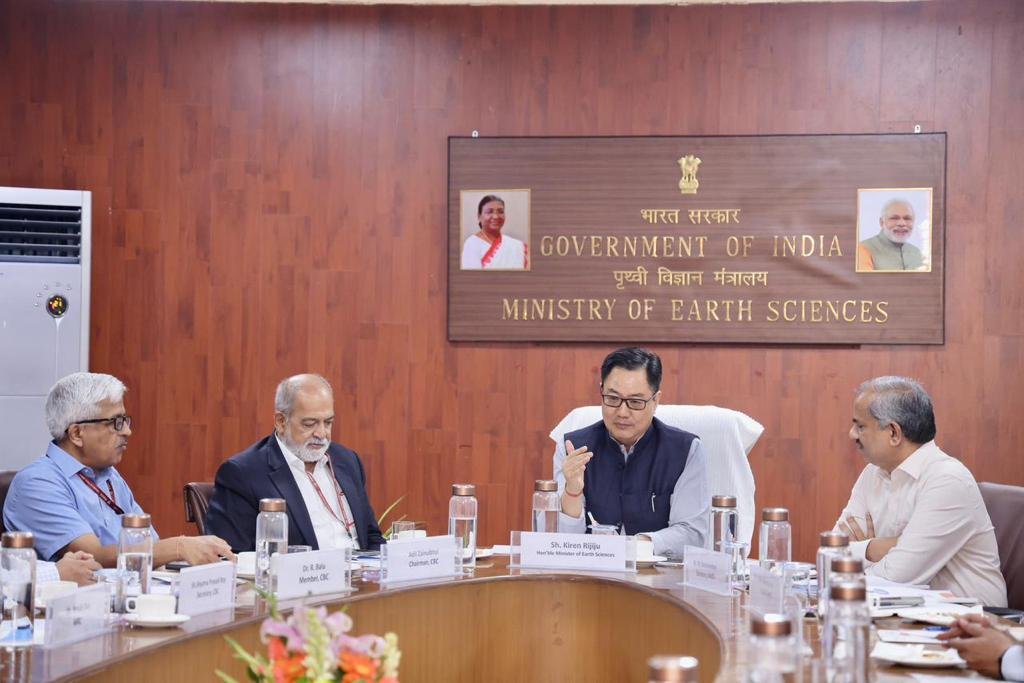 moesgoi's tweet photo. Empowering The Workforce For Innovation &amp; Governance Breakthroughs!

Hon'ble Union Minister, MoES, Shri @KirenRijiju ji launched the Annual Capacity Building Plan (ACBP) on September 14, 2023 at #MoESGoI HQ in New Delhi https://t.co/0IVvtMLiZD