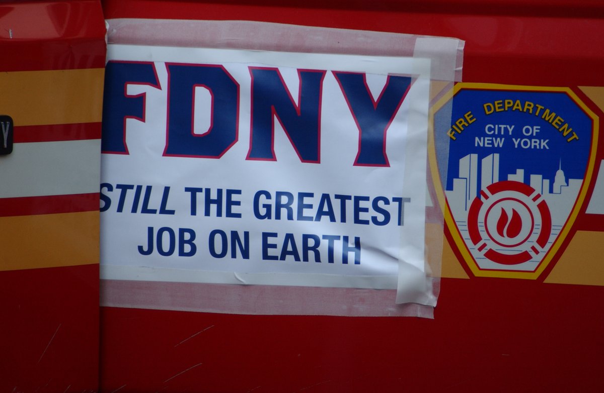 Today’s FDNY #tbt photo is from September 2001 – Although we had been knocked down, that did not stop us from getting back up. We cannot express our thanks enough to people from around the world lending us support in the days, weeks, months, and years following 9/11.