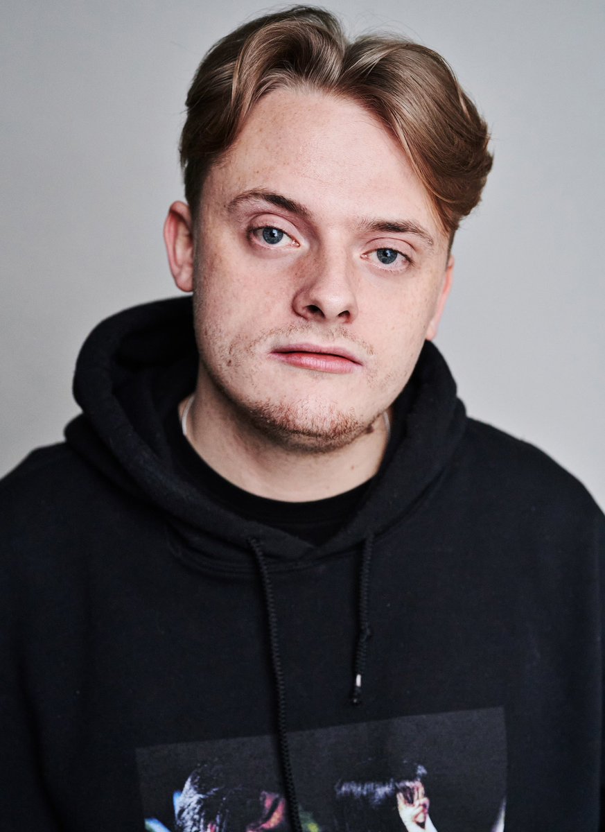 Edward Watchman tweet media