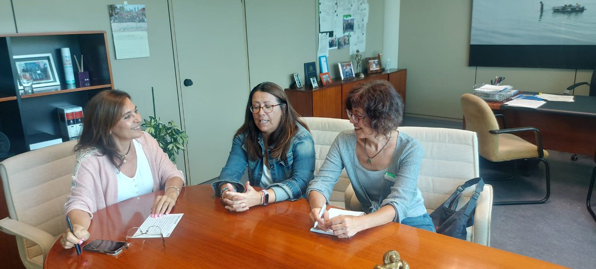 Hoy recibimos a Paloma y a Cruz, de la Asociación Planeta Mindfulness, que promueve el bienestar a través de la biodanza, el movimiento consciente y el yoga, en #alcobendas