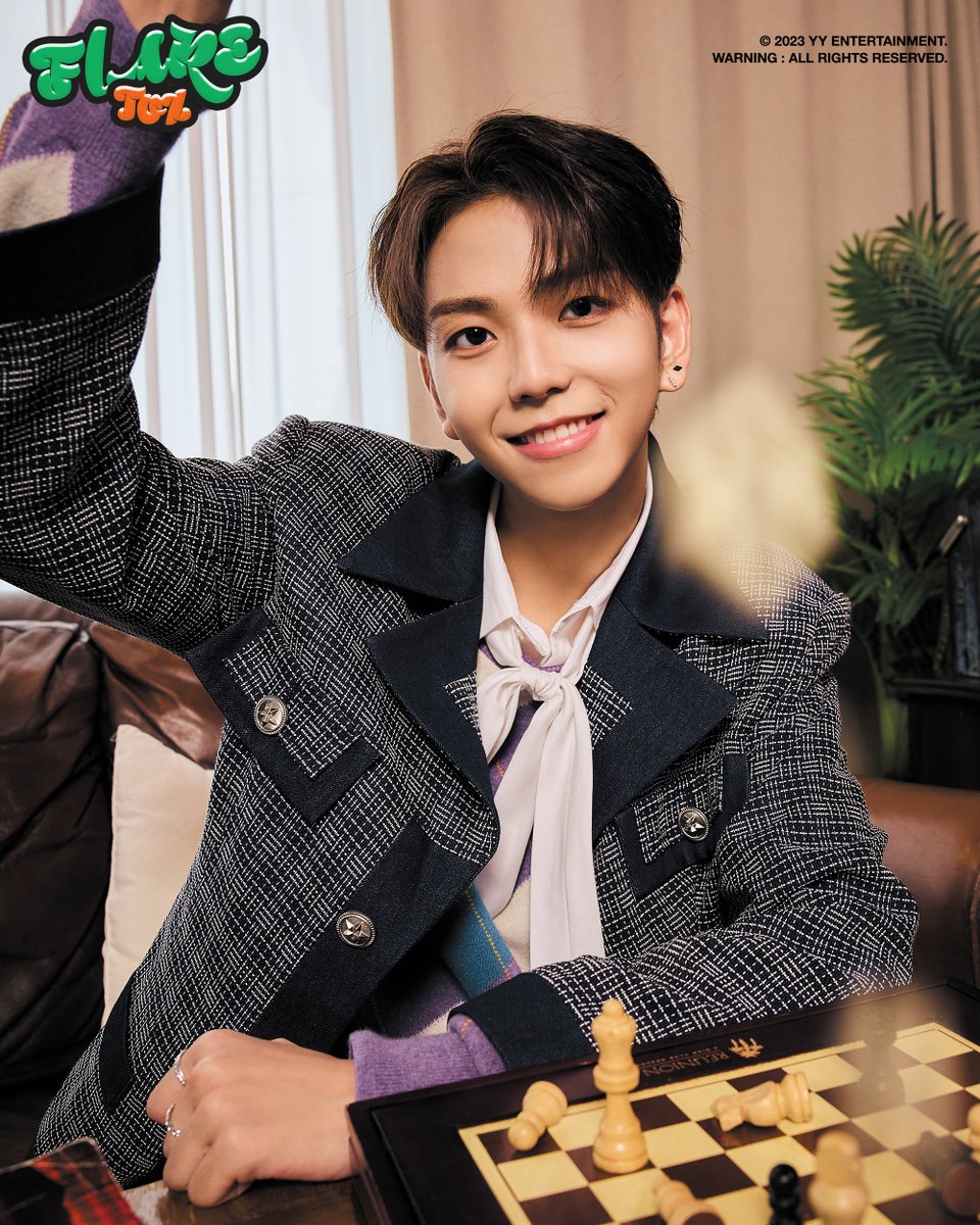 TOZ_YYent's tweet photo. TOZ
The 1st Mini Album
【𝑭𝑳𝑨𝑹𝑬】

CONCEPT PHOTO #2
#ANTHONNY #アントニー

#TOZ #FLARE
#YYEntertainment https://t.co/1iKHcsv49U