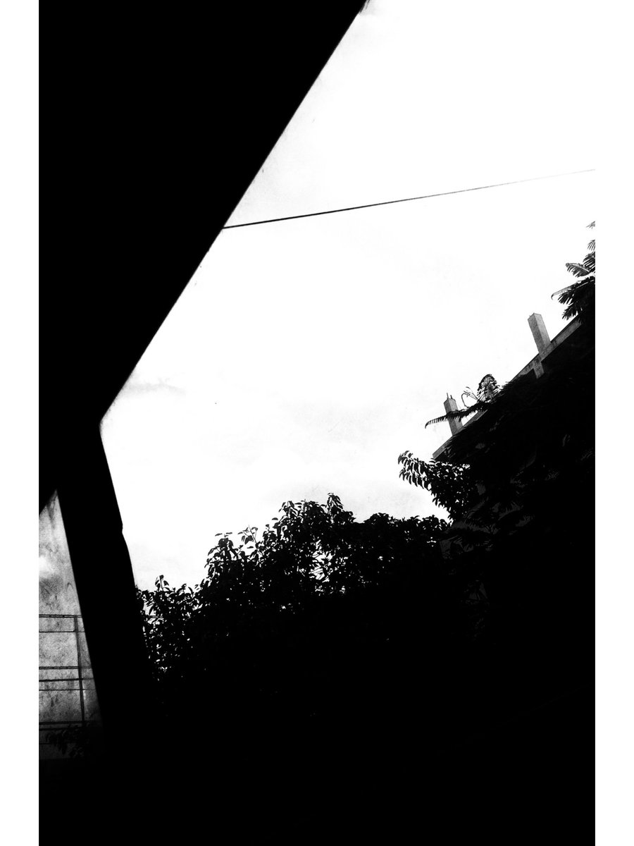 Appu_Jeevi's tweet photo. Good evening everyone 🤗❤️
#GoodEvening #BWfilter https://t.co/0PhdjWlQSu