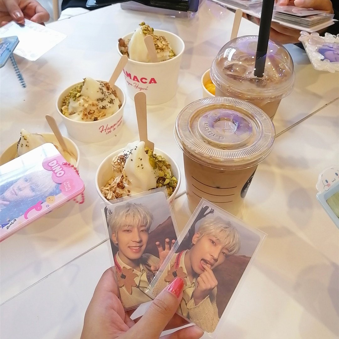 elixirwherein's tweet image. ₊˚⊹♡ hello, i'm areum! new to studytwt and looking for moots!

— '02 ; eng/filo ; she/her 
— sophomore ; computer science
— scorpio ; intp
— i like... svt, books, music, crochet, studio ghibli

♡ / ↻ let's be moots!

⟨ #studytwt #studytwtph #archivetwt ⟩