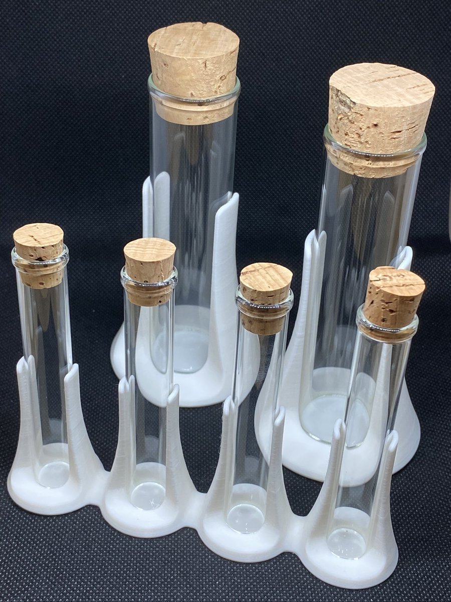 TDF_design's tweet image. I designed TEST TUBE STAND.

The design concept is “STYLISH SUPPORTING ROLE”
Because the test tube is the main role.

試験管スタンドをデザインしました。

デザインコンセプトは「スタイリッシュな脇役」です。
あくまで試験管が主役ですので。

#3Dプリンター #FDM
