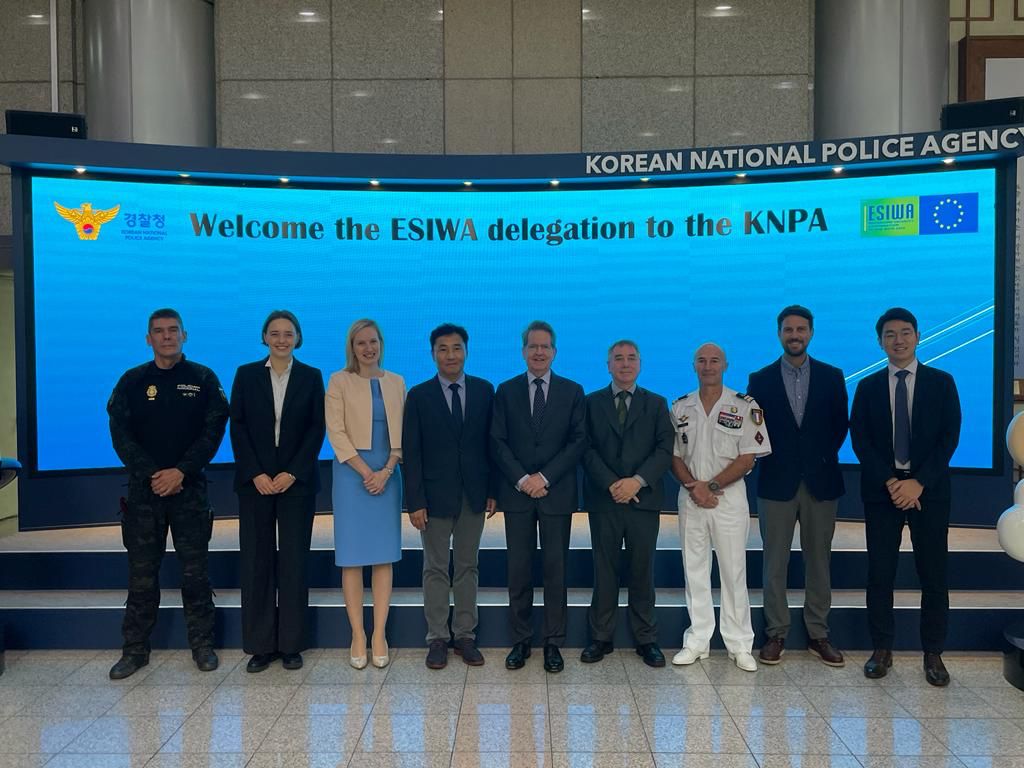 Warm welcome and inspiring exchanges with the Korean National Police Agency and the Korean Institute of Police Technology. <a href="/euinkorea/">EUinKorea</a>