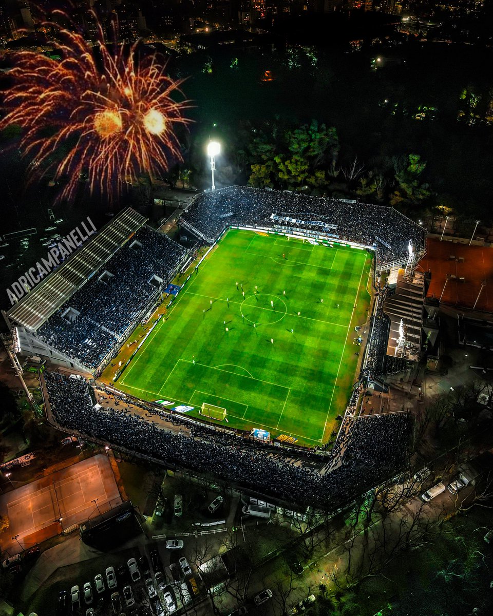 No hace falta jugar una copa para festejar.
No hace falta que se den los resultados.
Esto es por amor 💙🤍💙 
#Gimnasia #gelp #cge #lobo