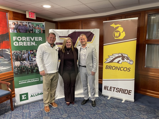 AmyFolan's tweet image. Thanks to all the CMU Chippewas, Eastern Eagles and Western Broncos leading in Lansing who joined their respective AD’s to talk about MACtion now and into the future. We are grateful for our alumni efforts in Lansing! @danbart3 @scottrwetherbee