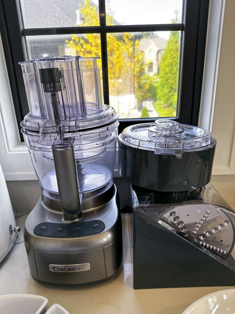 AaronSiepierski's tweet image. Looking for awesome 𝗞𝗶𝘁𝗰𝗵𝗲𝗻 𝗧𝗿𝗲𝗮𝘀𝘂𝗿𝗲𝘀? 👨🏻‍🍳 You know the drill! 🫡

📍 7721 Marble Ct Washington, MI 48094

Join us today! See you later!

#cuisinart #smeg #kitchenstuff #kitchenappliances #appliances #coffeemaker #microwave #hamiltonbeach #estatesales