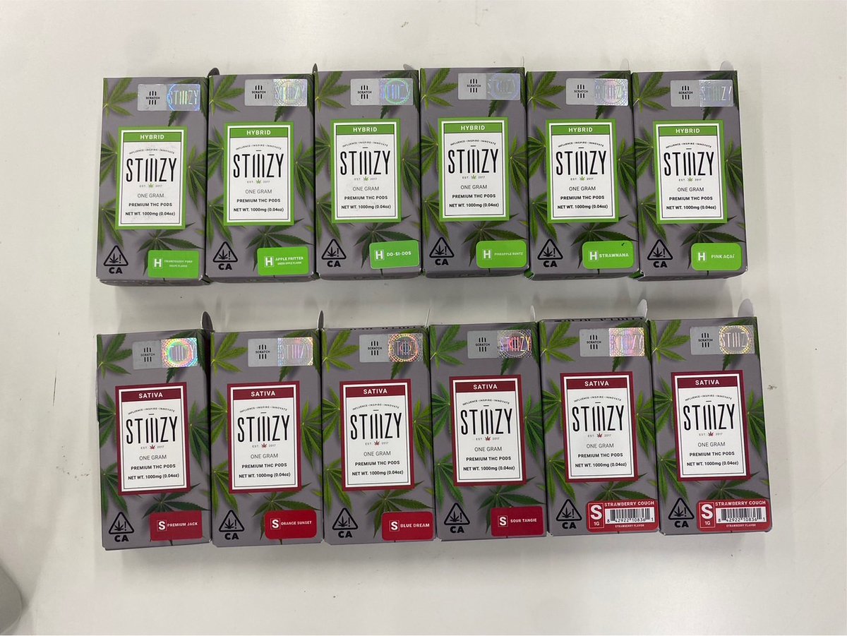 funcloud101's tweet image. Muhamed, Big Chief , Stiiizy , Raw Garden is Ready to serve 💨
Pod กัญชาไฟฟ้าเกรด Premium นำเข้า จาก USA 🇺🇸  
Muhamed Disposable 
1g  1,800.- 
line.me/ti/g2/6bZsw8On…
#thcvape #thcpod #cannabisextract #กัญชากรุงเทพ #กัญชา #dab #กัญชาไฟฟ้า #พอตกัญชา #น้ำมันกัญชา #กัญชานอก