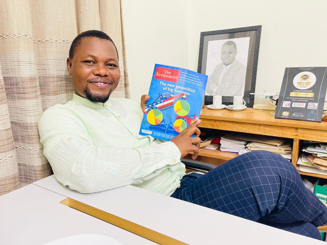 #KilimoTips 

Waone washindani wako kama wabia wako wa biashara na Ujasiriamali wako.

Kuwa na washindani kwenye biashara na Ujasiriamali wako ni ishara ya kuwa hicho unachofanya kina maana kwenye soko na kuna watu wanakihitaji.

Washindani wako sio maadui zako hao ni wabia