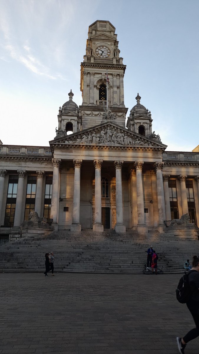 AxonsAlex's tweet photo. Had a blast at the #AvianModels11 conference! Outstanding science! AND it was so nice to finally meet and connect with the avian research community! Many thanks to the organizers from the University of Portsmouth! @UoPNeurodev, Suzanne Dietrich and volunteers! @portsmouthuni https://t.co/yBnxlodjBI