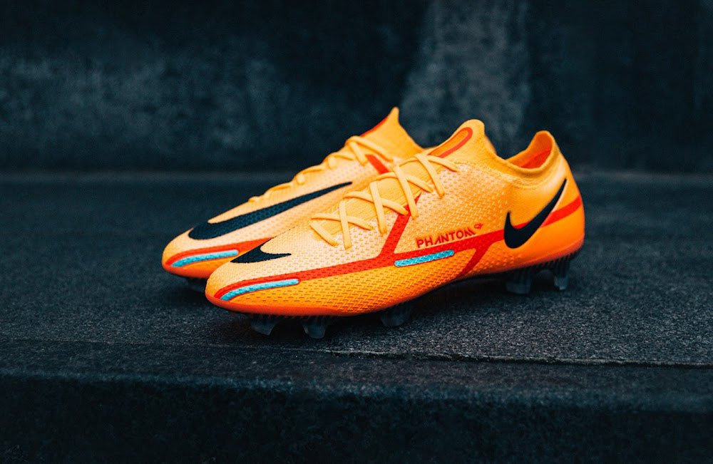 TheBootCycle's tweet photo. 🧡Nike Phantom GT II Elite 🧡

Price - from £49.99💰

Size - UK 6 &amp; 10.5 👣
Brand - Nike ✔️
Style - Phantom GT2 
Tier - Elite 👌
Ground Type - Soft &amp; Firm 🌱
_______________________________
📩 Dm for details to purchase, or make an offer... https://t.co/DTPP9o9ad1