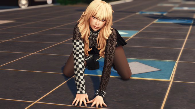 Just an EA generated townie I made into a baddie 😍 https://t.co/rkmpkDmdZp