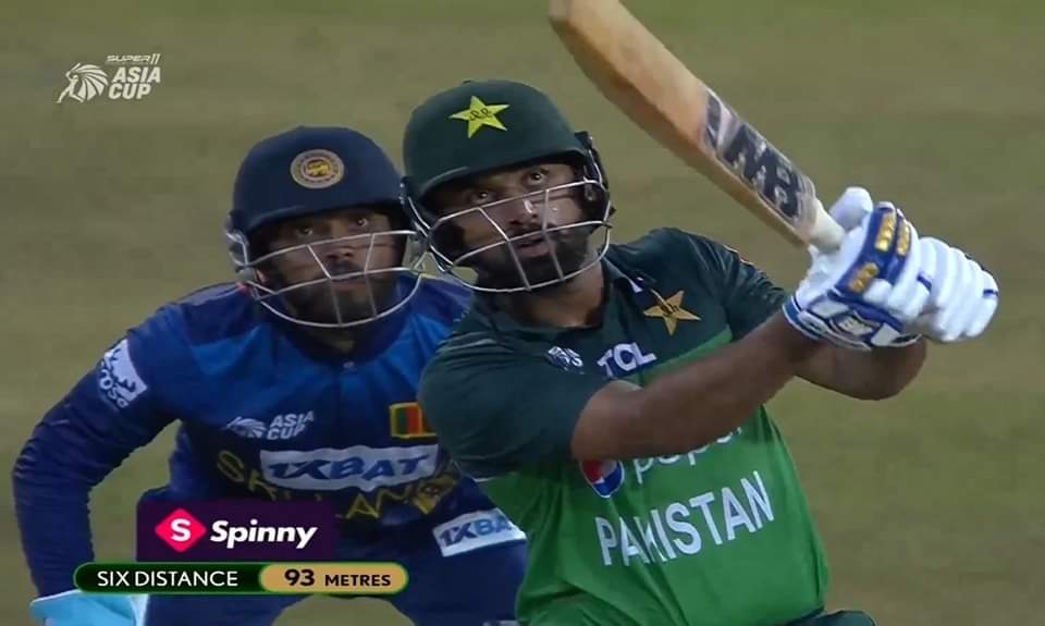 shit_hai_yrrr's tweet photo. Abdullah Shafique you beauty! Just hit a 93 meters six to Wellalage 🔥🔥 https://t.co/CQUGARicLQ