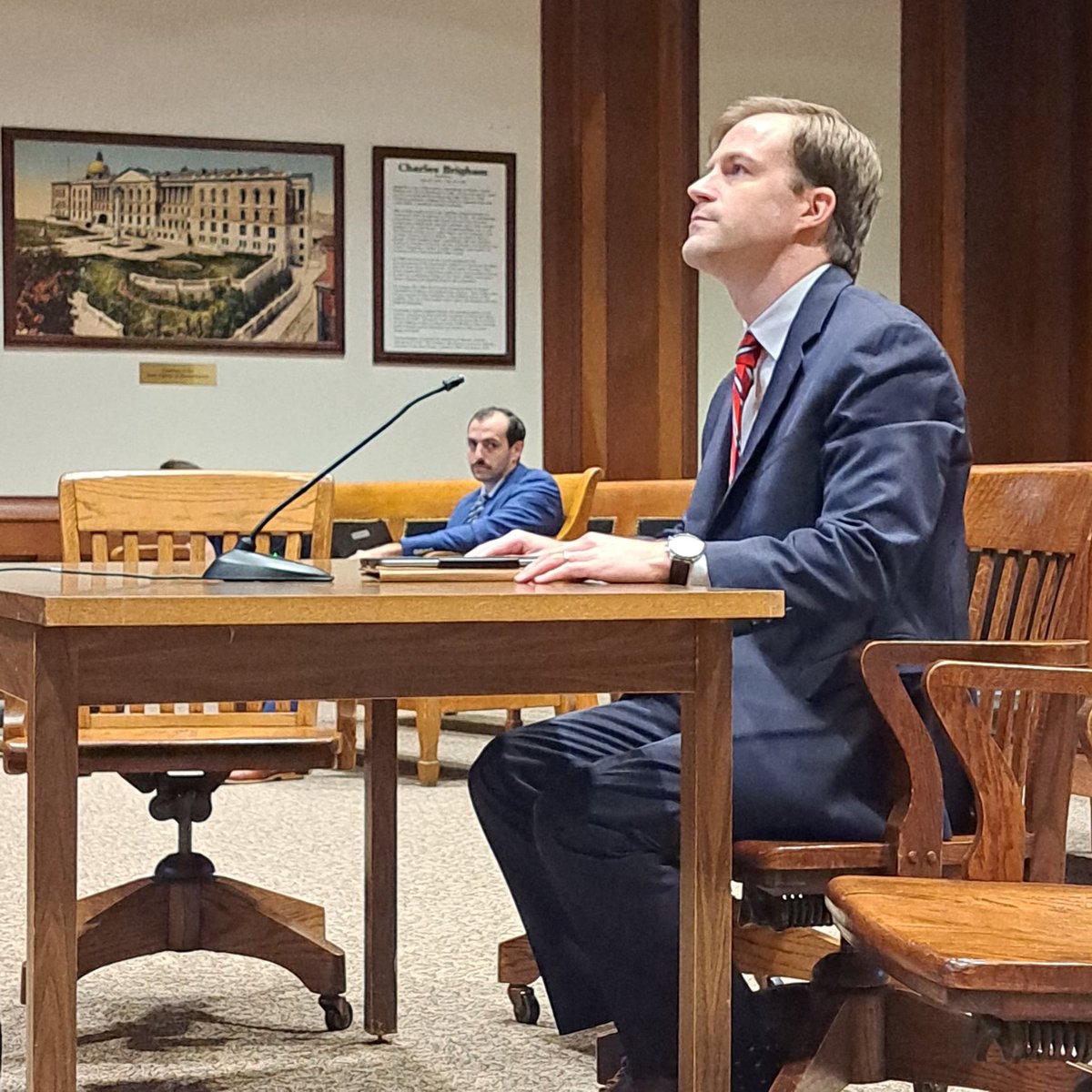 📣 #Advocacy alert: kudos 👏👏👏 to Dr. Jonathan Crowe who testified at the Massachusetts Legislature’s Joint Committee on Financial Services in support of prior authorization reform legislation 🙌🎯🧠 #AANPALF #AANAdvocacy #NeurologyProud @AANmember @MGHNeurology @MassMedical