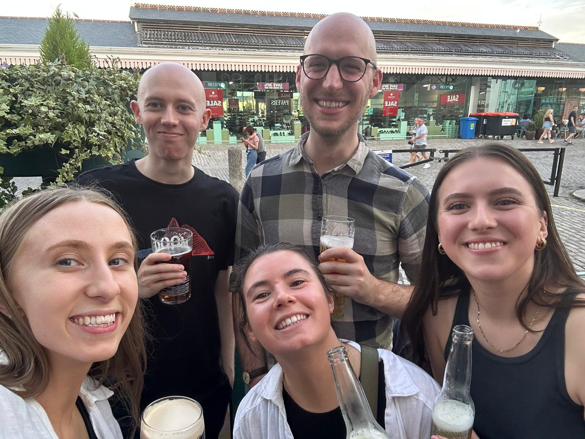 kateinneuro's tweet photo. Had a great time at the 38th Plymouth Microelectrode Course! Met so many amazing, interesting people. Thank you to all the demonstrators for taking the time to teach us and for cheering us on at the rigs :) (peep the original squid axons stuck to the ceiling in the final pic) https://t.co/FMDeV6BWlw