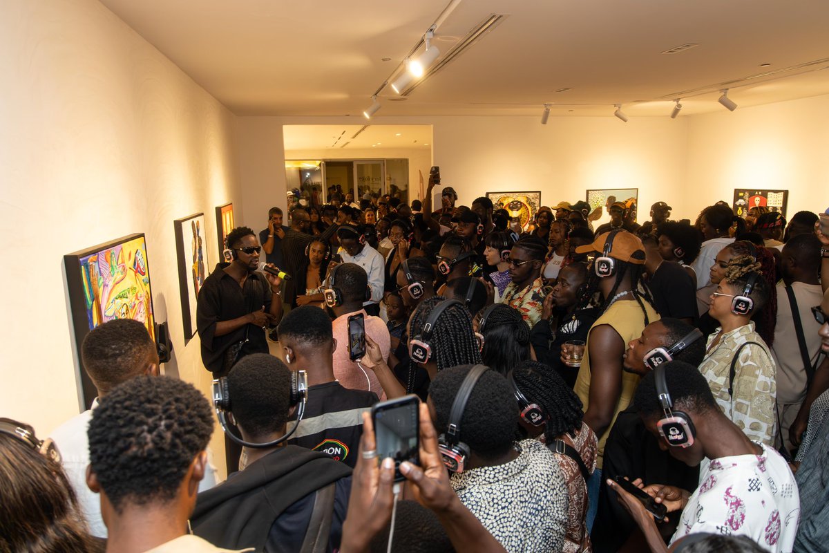 mreazi's tweet photo. I am overwhelmed at the amount of support I received last night at my 1st ever Exhibition for my forthcoming album “The Evil Genius” big 🤍 to all the artists that collaborated with me , My Team, @Gallery1957 Glenfiddich Gh, and everyone present. 

#TheEvilGenius https://t.co/S8U4Cy2qOF