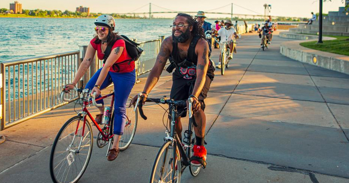 PureMichigan's tweet image. Living in a city with nature at your door, that’s what #PureMichigan has to offer. Check out these nature trails and river walks available in a city near you. 
puremi.ch/3sHW3Hj #KeepFallFresh #FallFilter