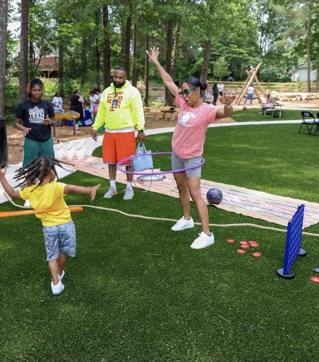 EugeneEJonesJr's tweet photo. Throwback Thursday to ribbon-cutting this summer at the new Watkins Street Park-- an accessible and inviting space for fitness, creative play, relaxation and community.
To learn more, visit: https://t.co/pOrVICS6tk
#atlparksandrec #community #holisticsolutions #housinghumans https://t.co/dbn30esQoi