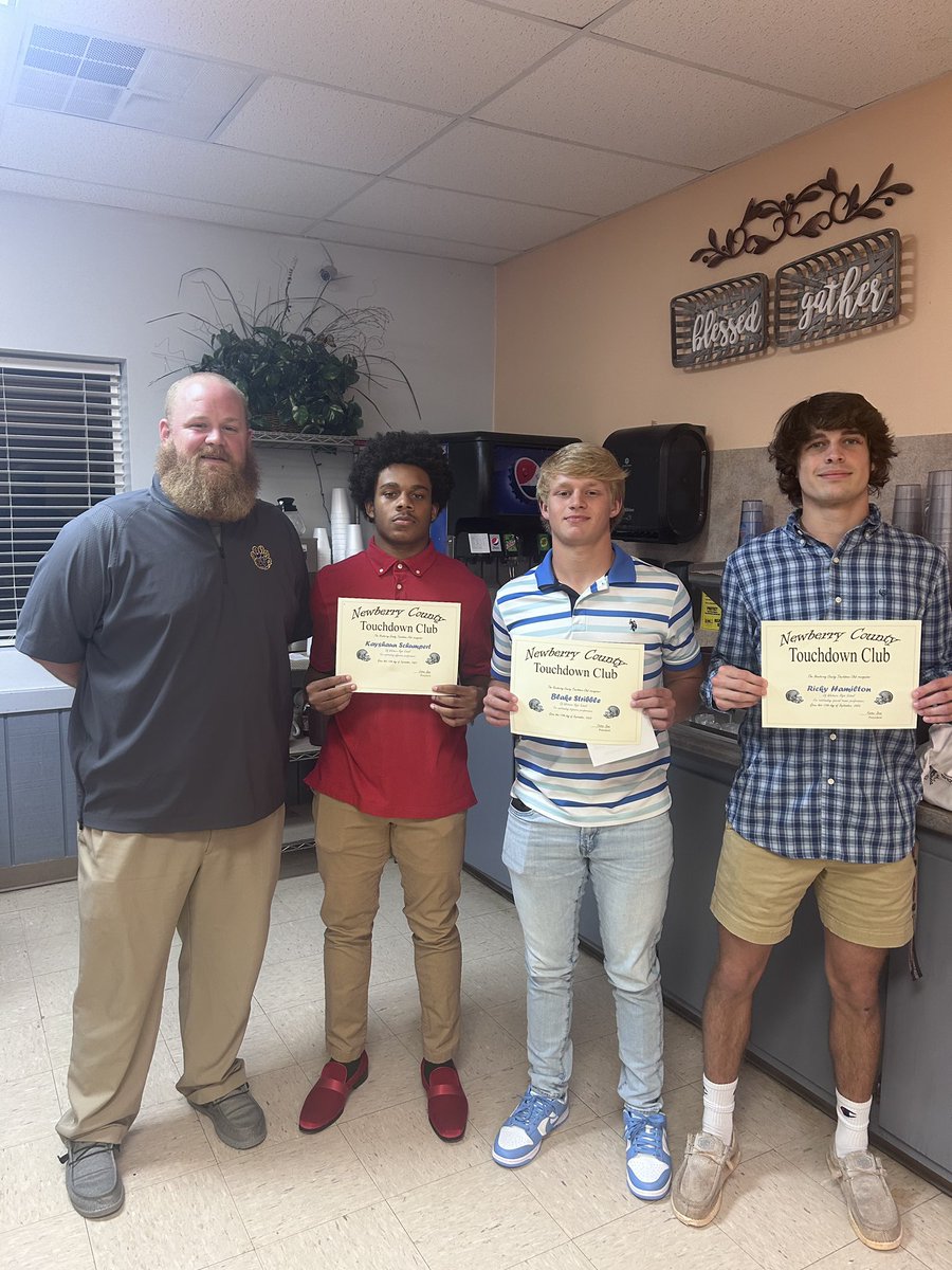 WhitmireFootbal's tweet photo. These three young men have displayed both hard work and dedication, warranting an award that holds such prestige. https://t.co/blVz5it035
