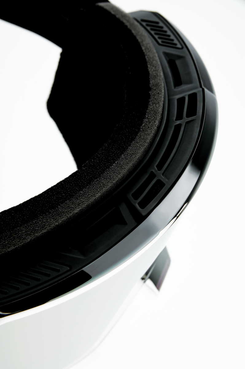 The full kit included with the 100% NORG goggles, dropping stock today!
actionsportoptics.com/100-norg-goggl…