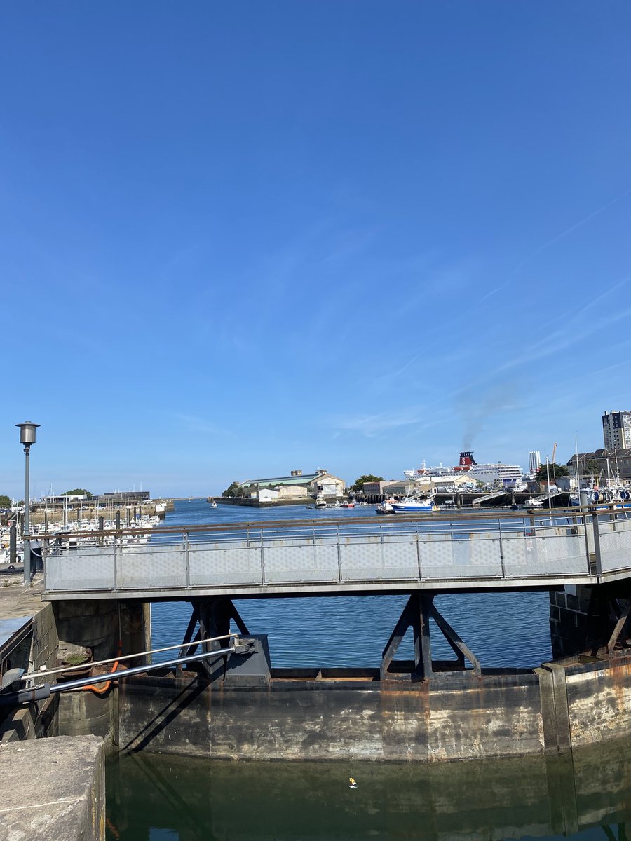 jballotaj's tweet photo. Arrivée Cherbourg pour le #congres des cadres de l’action sociale https://t.co/H5mex7iMta