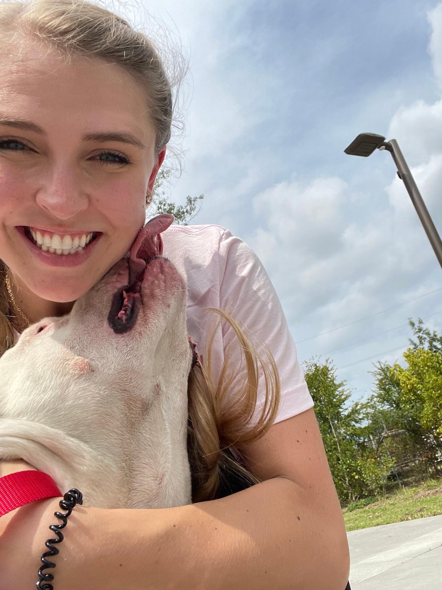 TurningPointBCR's tweet photo. Pawsitively grateful for the opportunity to lend a helping hand at Fulton Animal Services/Life Line. From leash walks to shelter TLC and crafting pup-tastic activities, we're all about spreading love and tail wags. Every little effort counts in making their world a bit brighter. https://t.co/SsXdaDUYfI