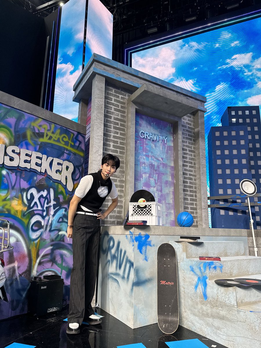 CRAVITY_twt's tweet photo. You guys ready???🤗
#태영 #TAEYOUNG #SUN_SEEKER #엠카운트다운 https://t.co/hp0XpPHRQF