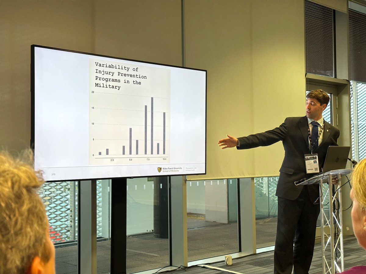 danrhon's tweet image. @DrGSBullock sharing barriers &amp;amp; facilitators to implementing MSKI injury mitigation programs reported by individuals involved w these programs in US Military. High variability across programs in the military, but don’t feel they’re prioritized adequately 
@ICSPP2023
 #ICSPP2023