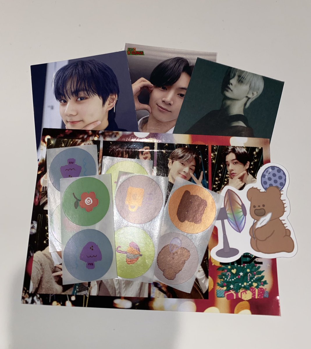 chimbuys_alot's tweet photo. 💌 #mail4chim ~♡~ #from_snkmzone
hi @snkmzone !! my sunoo dd yzy pc has finally arrived!! thank u sm for packing him safely, and for the vv cute freebies!! till next time.∙*☆ :)) https://t.co/Kmp4mkeitu