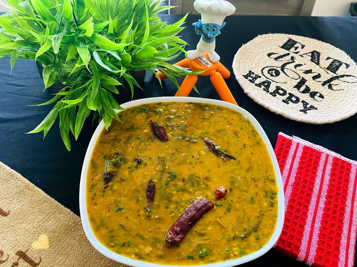 baddelaskitchen's tweet photo. Spinach / Palak / Palakura Dal: Comfort Food That's Finger-Lickin' Good! #shorts

For Written Recipe: https://t.co/hLsz1gpfgt

#delicious #like #share #subscribe #Foodie #yummy #RecipeOfTheDay #healthy #quick #EASY #palakdal #palakurapappu #spinachdal https://t.co/FXEU34BBPK