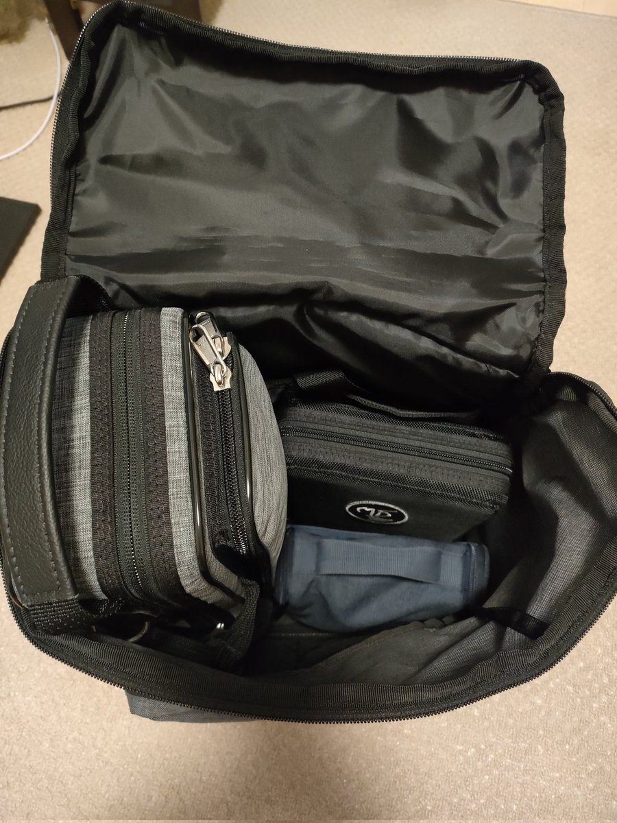 無印のリュック買ったんだけどオーボエとイングリッシュホルンそれぞれ