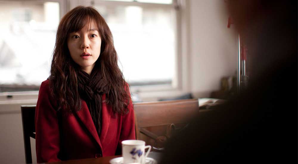 elculdesac_'s tweet photo. Avui al #KFFB:
'All About My Wife', romcom on un home contracta un "Don Juan" perquè sedueixi la seva dona després de 7 anys casats
'La llama de la esperanza', anime sobre un dels primers activistes coreans pels drets laborals
'Remember', adaptació de la canadenca 'Atom Egoyan' https://t.co/DOqTi4Qf9a