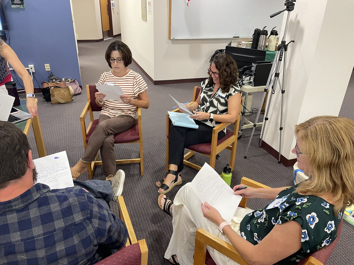 cterrillteach's tweet image. Working with our Instructional Partners this morning! I love the collaboration happening with this group!! #WeAreMURSD #MURSD @CLKirkpatrick