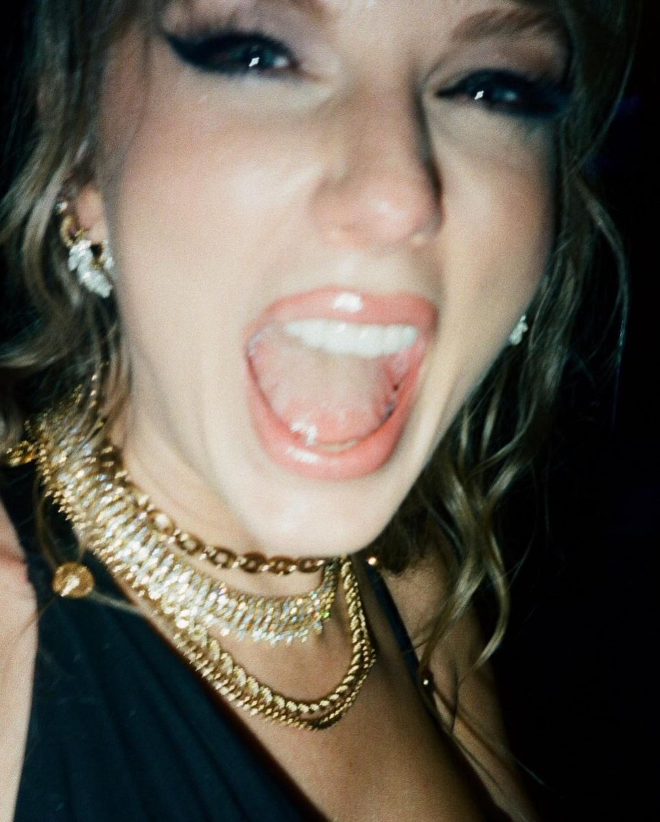 Taylor Swift Brasil tweet media