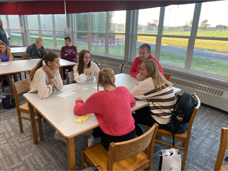 bfathletics's tweet photo. The BF student-athlete leadership team (SALT) kicked off their first meeting of the year this morning! Great group of student-athletes creating great conversations! https://t.co/BJmqyyVmSl