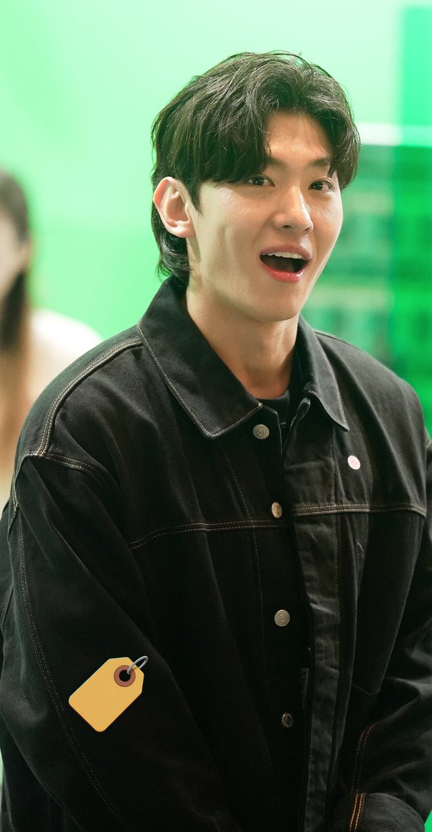 IN___DEX__'s tweet photo. 230914 청년의 날 덱스 #프리뷰
ㅇF.ᐟ.ᐟ.ᐟ 김덱스.ᐟ.ᐟ.ᐟ
너 진짜 너무 잘하고 있으니까 .ᐟ.ᐟ.ᐟ
맨날 이렇게 웃기만 해조라 .ᐟ.ᐟ.ᐟ.ᐟ.ᐟ.ᐟ.ᐟ.ᐟ.ᐟ
#덱스 #DEX #김진영 #Falling_IN_DEX https://t.co/UwPZwfqwcw
