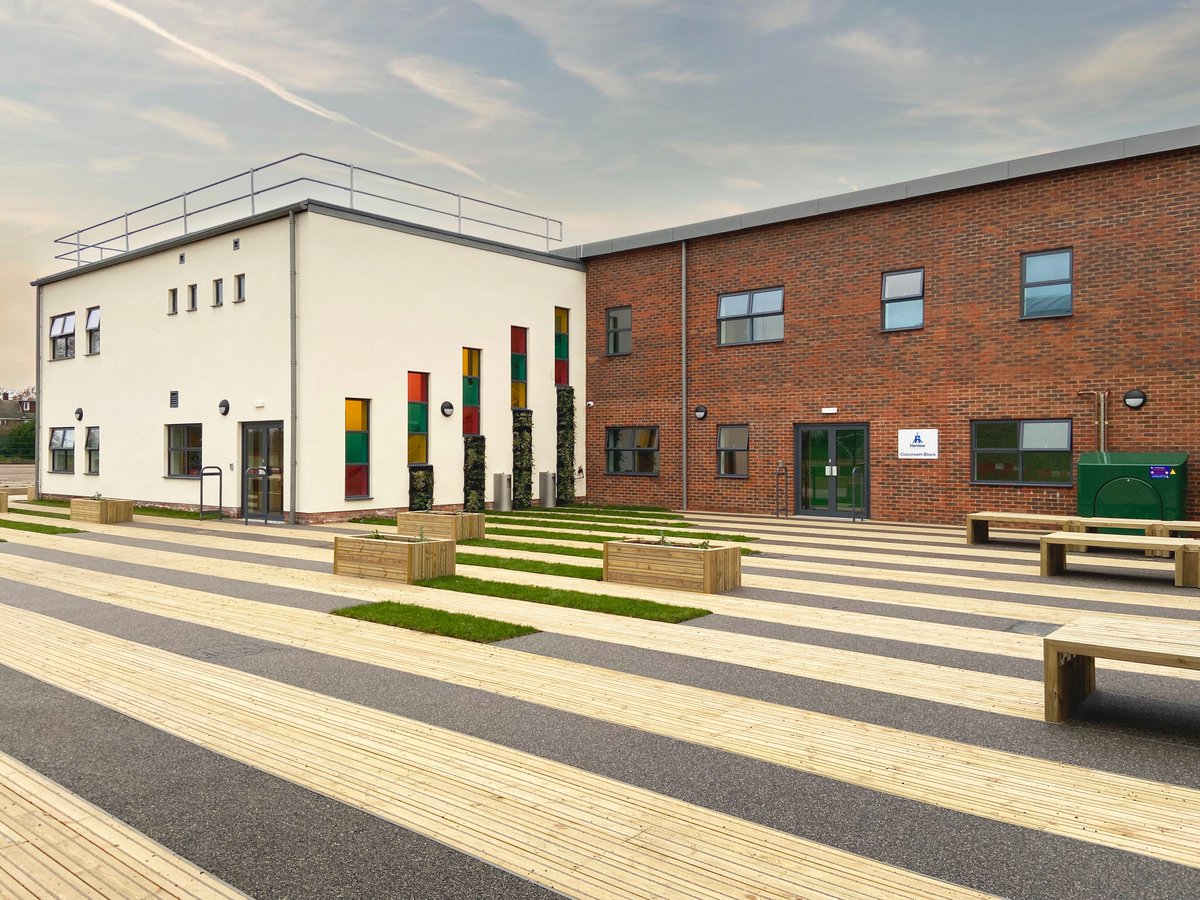 PCMS_design's tweet image. Our project @HenlowCEAcademy has been Highly Commended in the Best Public or Community Building at the LABC Building Excellence Awards 2023 @labcuk @Neville1875_NSP #labcawards #schoolbuilding