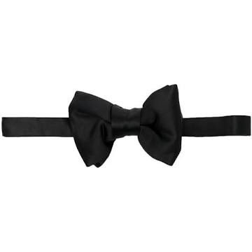 HeroLinecloths's tweet photo. Today's Special, Get these authentic Bow Ties as low as 15 cedis grab yours now. Our site is not working today and we are trying to resolve the issues so kindly DM for MoMo number for payment with your delivery location https://t.co/fxaTlvh7Kd