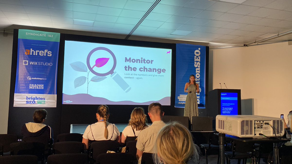 aarespeaks's tweet photo. @ValentinaStra1 slays the dragon of failure.
What an Amazon!
#BrightonSEO @theFCDC https://t.co/Y7qd5CbrXu