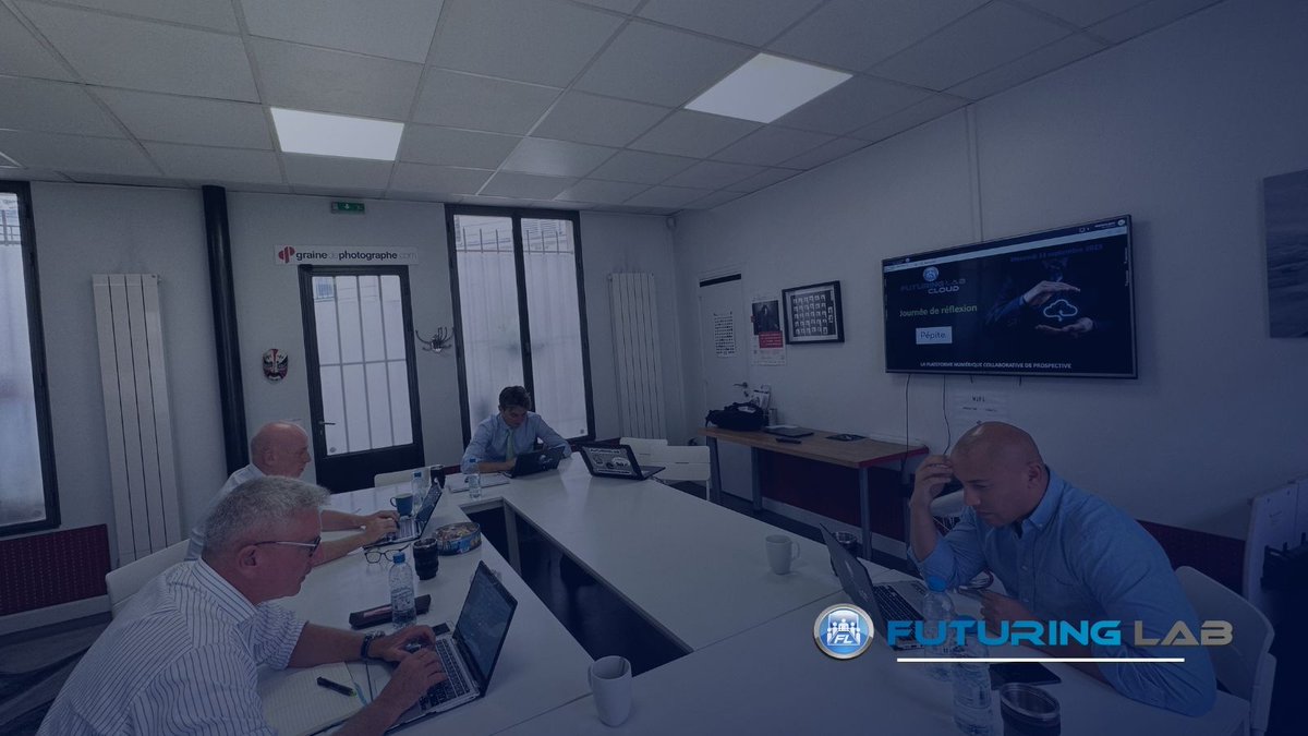 FuturingLab's tweet image. Une journée de réflexion stratégique riche d’échanges avec in fine une très belle production qui va permettre au board d’affiner et de finaliser sa feuille de route à 3 ans.
#stratégie #innovation #transformation #anticipation