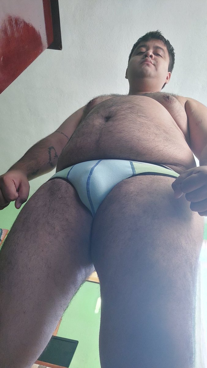 Buenos y cachondos días 🔥🐻

No olviden regalarme su Rt y like 🔥🔥🔥
